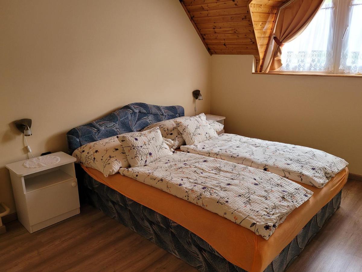 Апартаменти Henrietta Apartmanhaz Залакарош Екстер'єр фото