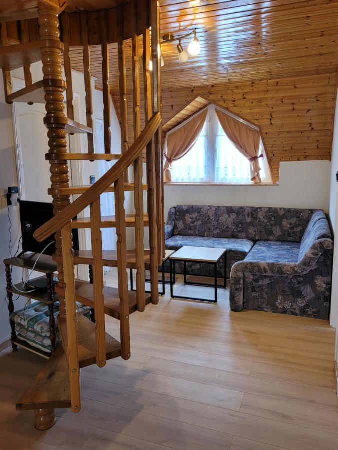 Апартаменти Henrietta Apartmanhaz Залакарош Екстер'єр фото